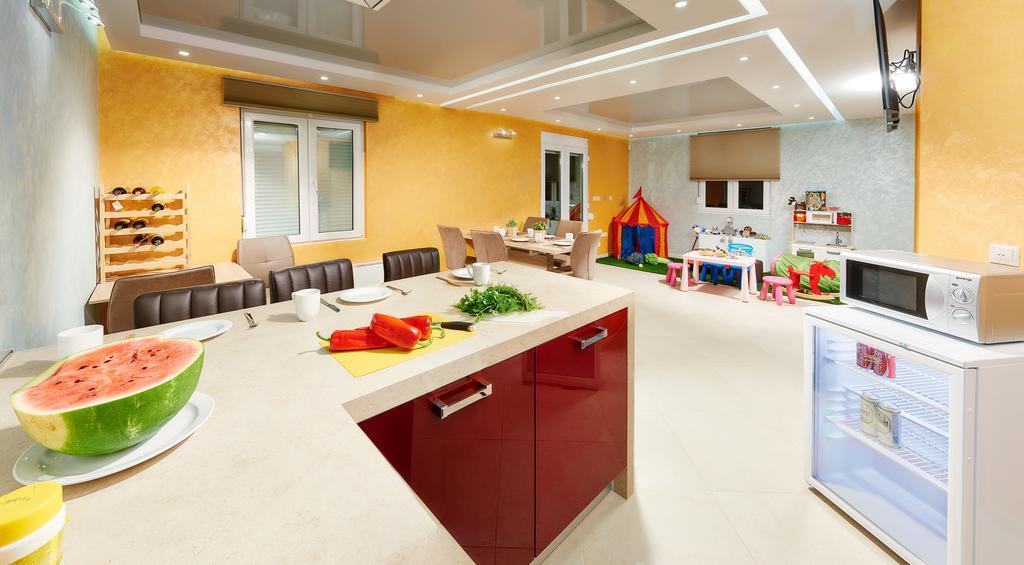 Apartments Villa Fourtuna Бар Екстер'єр фото