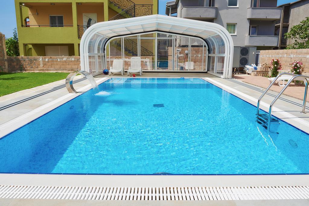 Apartments Villa Fourtuna Бар Екстер'єр фото