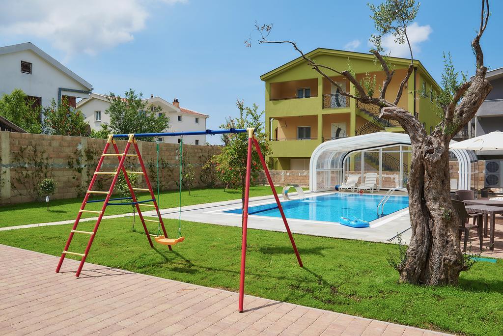 Apartments Villa Fourtuna Бар Екстер'єр фото